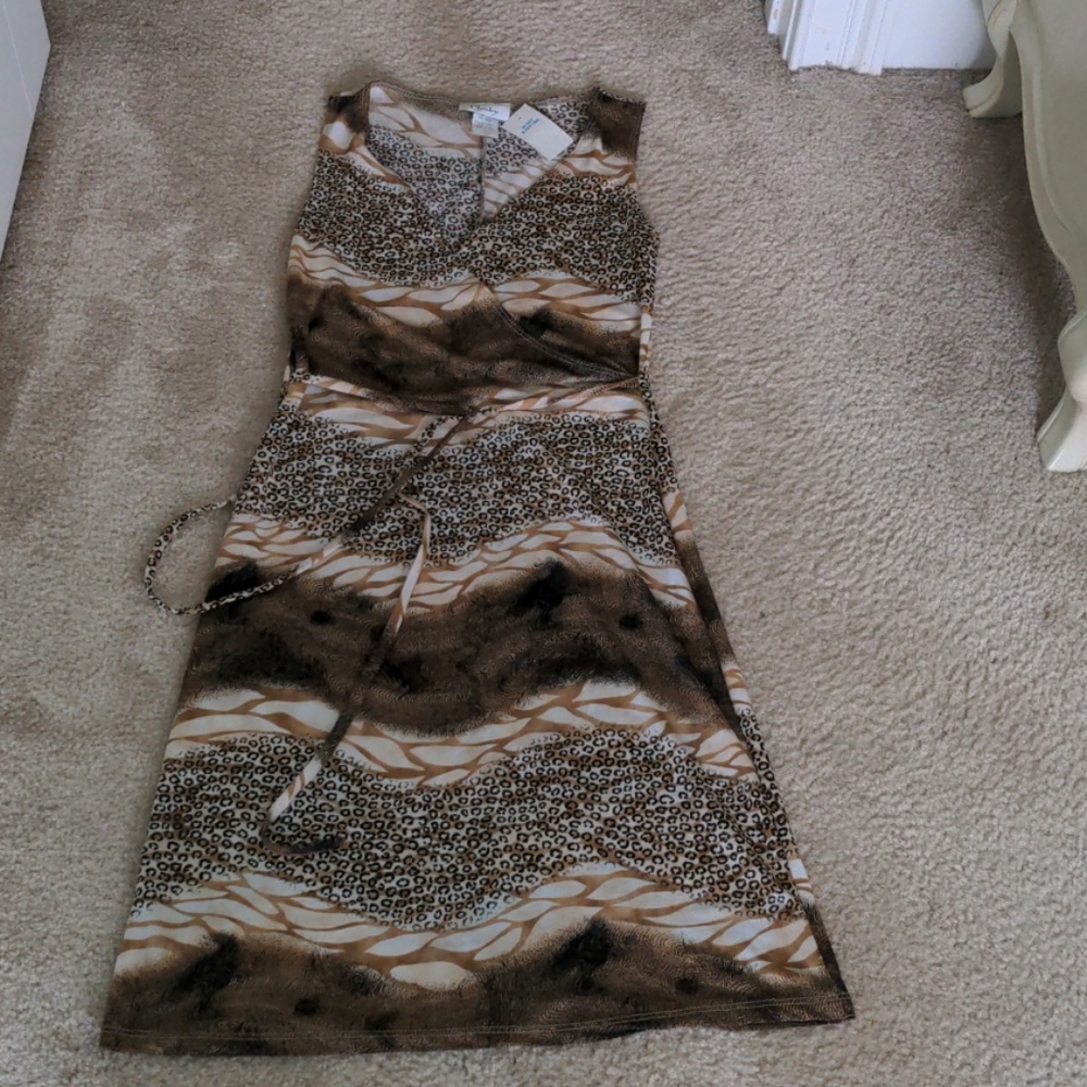 NWT Animal pattern sleeveless dress